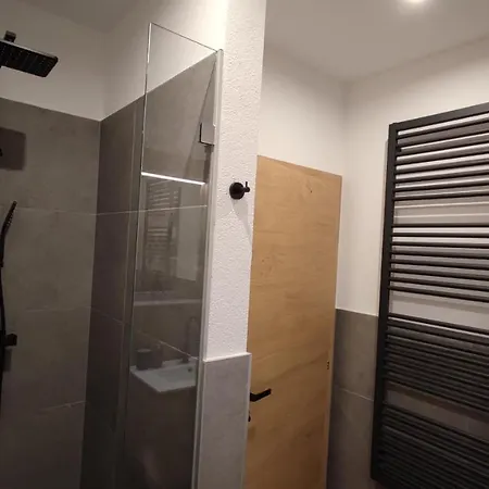 Hoellwarth Apartamento Stumm